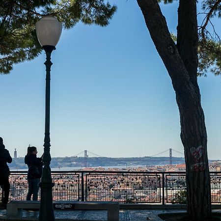Happy Stay Lisbon - Suite With A View, Private Terrace & Ac Экстерьер фото