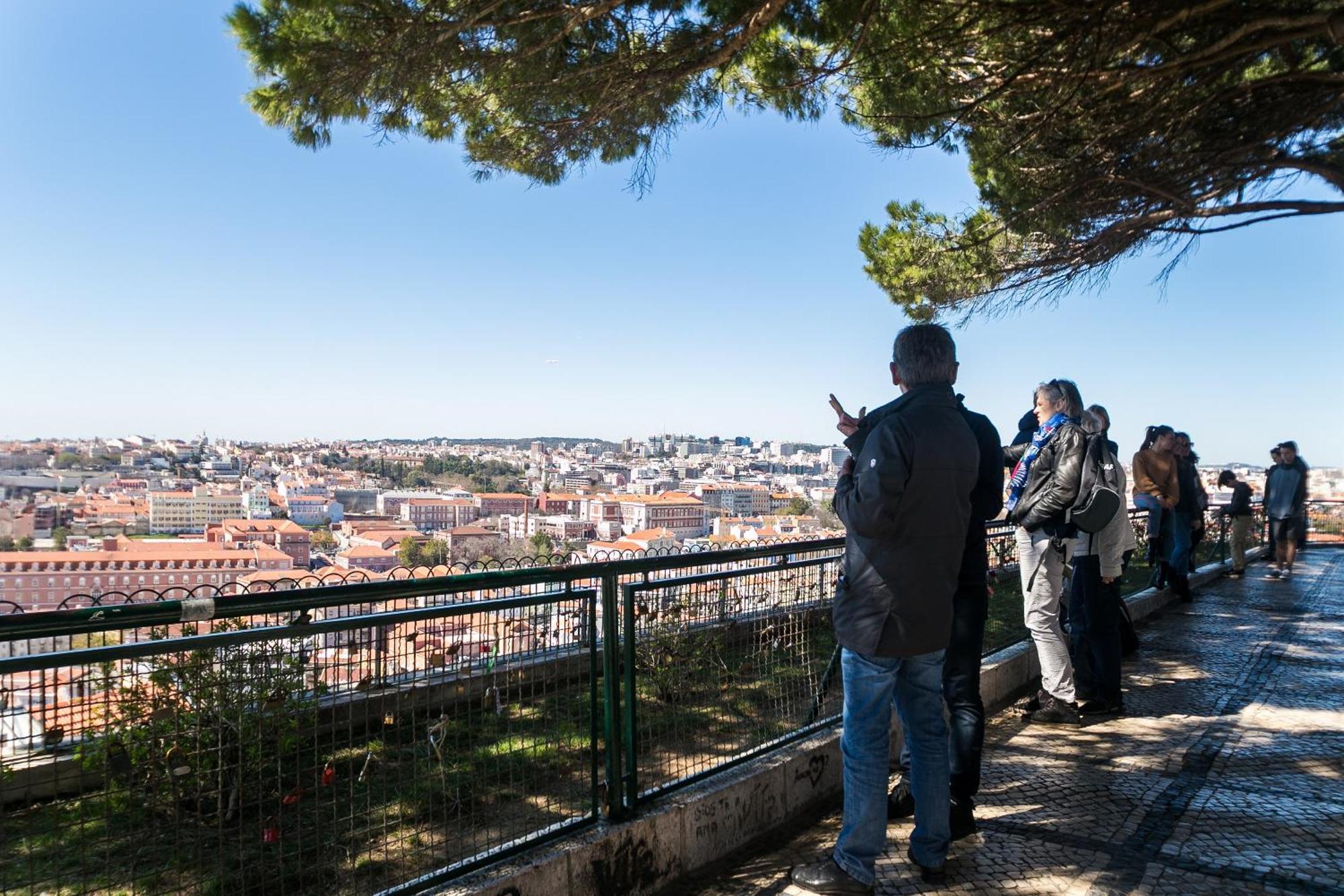 Happy Stay Lisbon - Suite With A View, Private Terrace & Ac Экстерьер фото