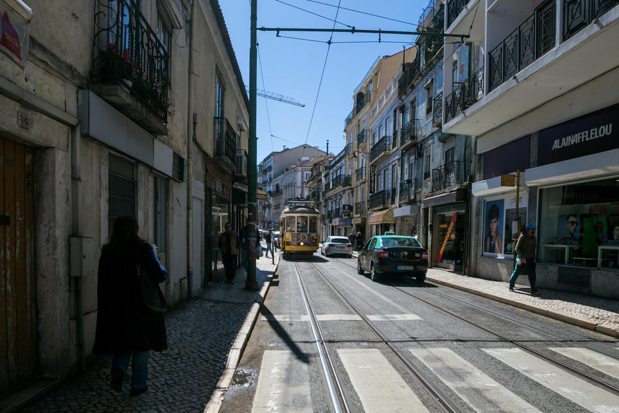 Happy Stay Lisbon - Suite With A View, Private Terrace & Ac Экстерьер фото