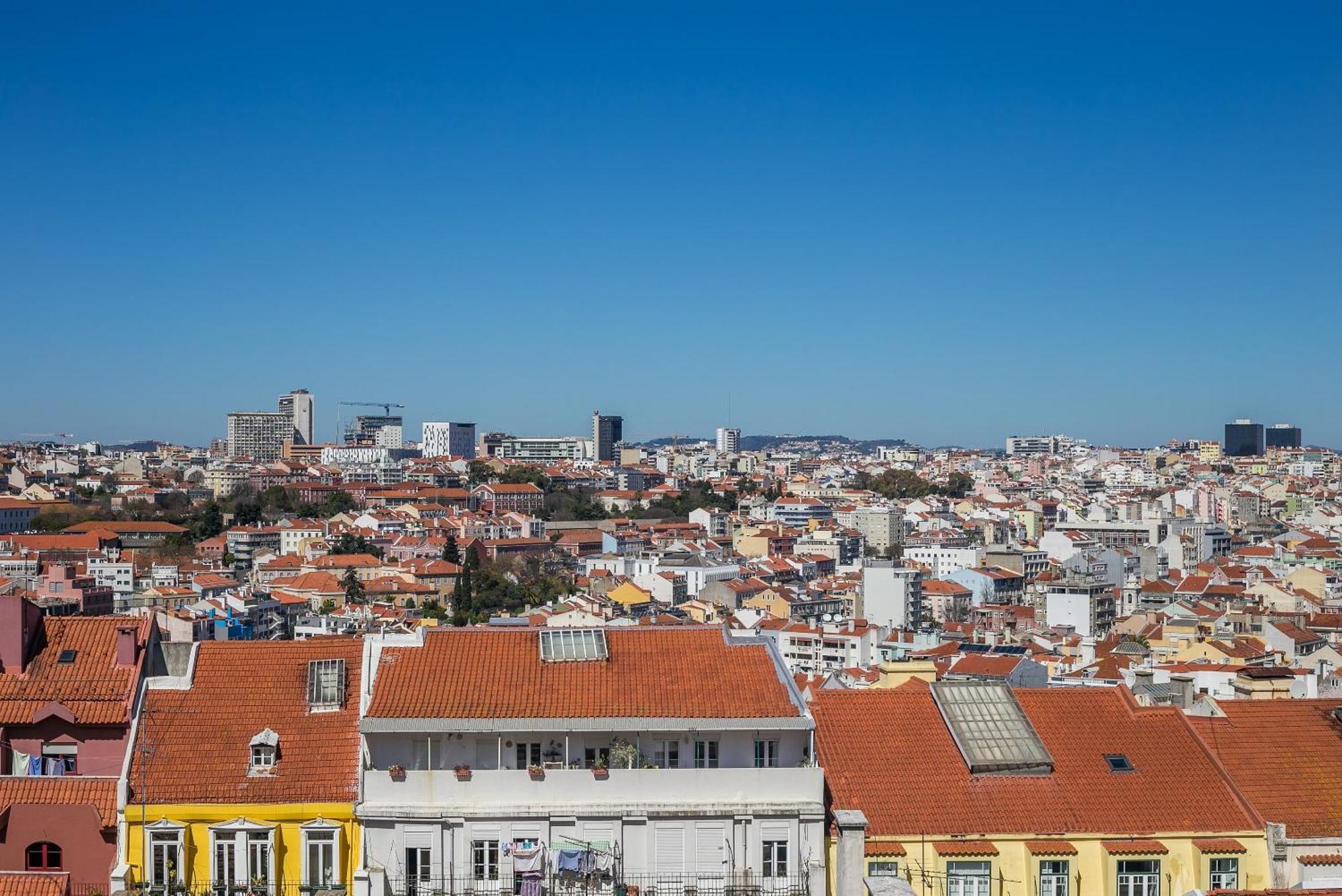 Happy Stay Lisbon - Suite With A View, Private Terrace & Ac Экстерьер фото